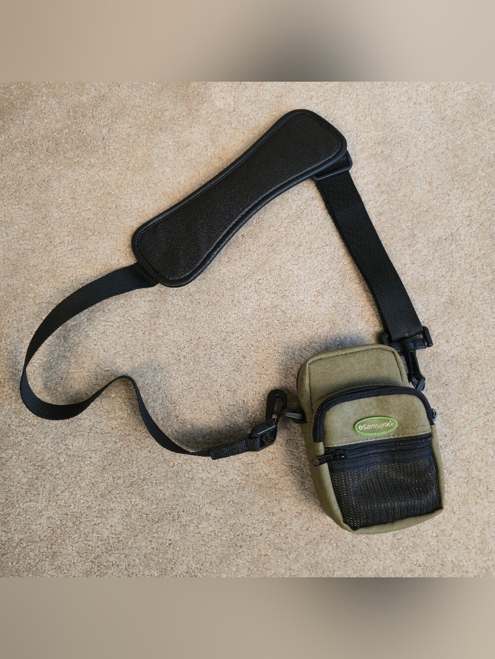 Olive green Samsonite camera pouch Iconic Classic